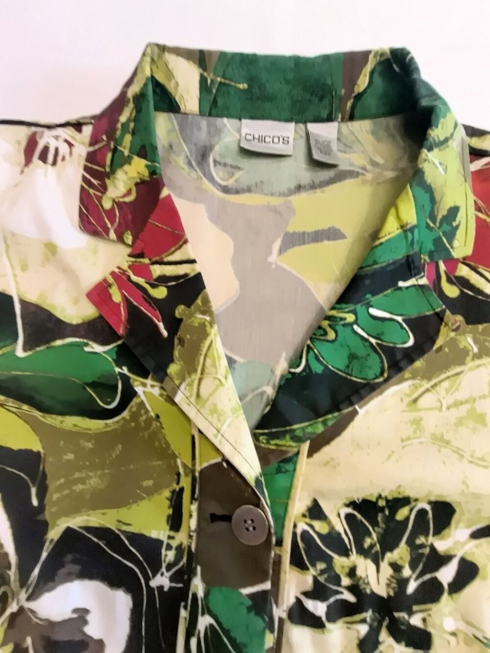 Chicos Women Size 3 Green Floral Button Front Long Sleeve Collared Jacket - Picture 3 of 14